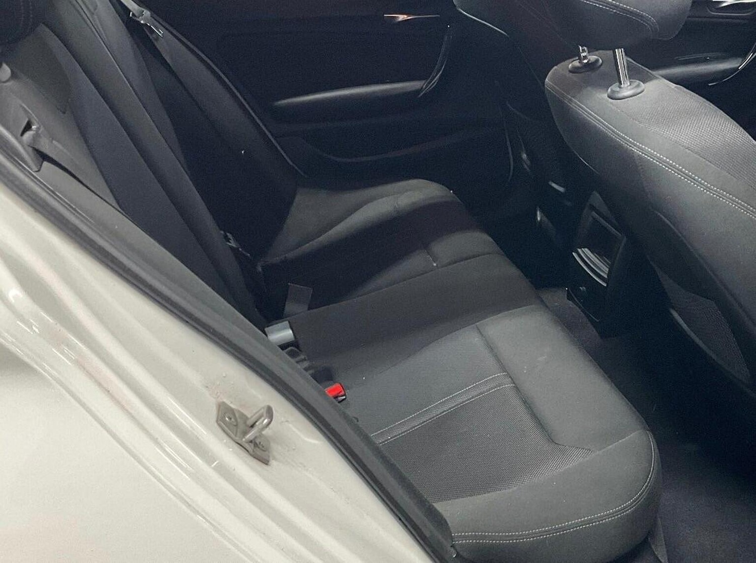 Used BMW 1 Series 2016 for sale - 76560008: Photo 9