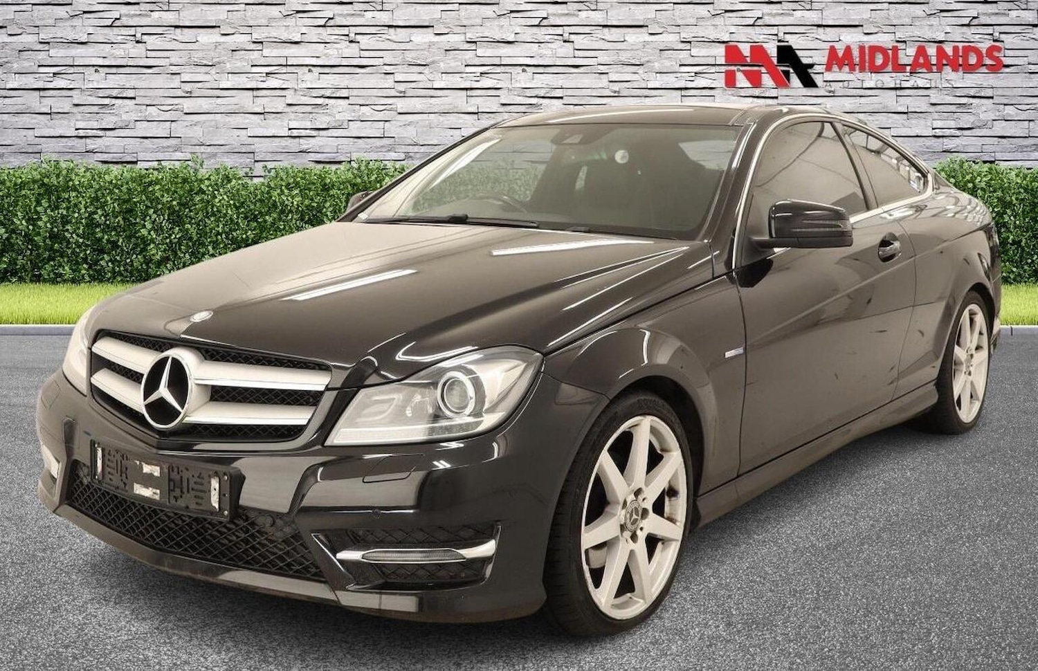 Used Mercedes-Benz C Class 2015 for sale - 77844920: Photo 3