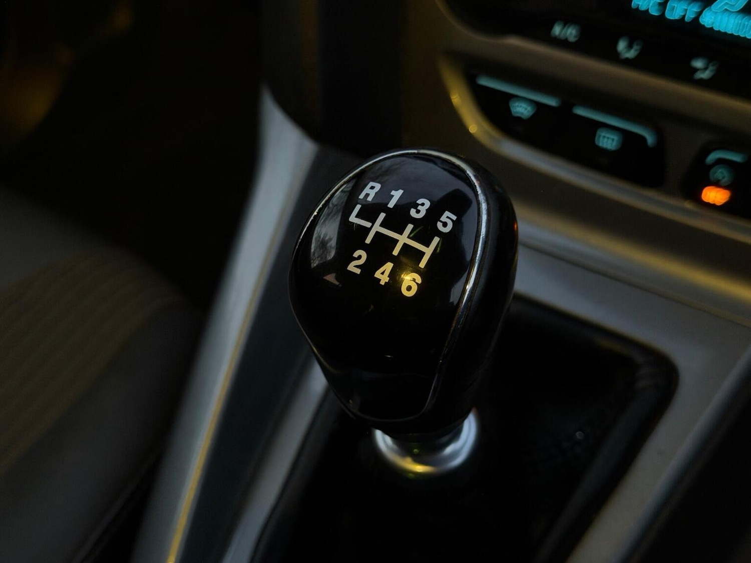 Used Ford Focus 2012 for sale - 77668567: Photo 21