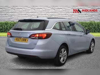 Used Vauxhall Astra 2017 for sale - 79656429: Photo