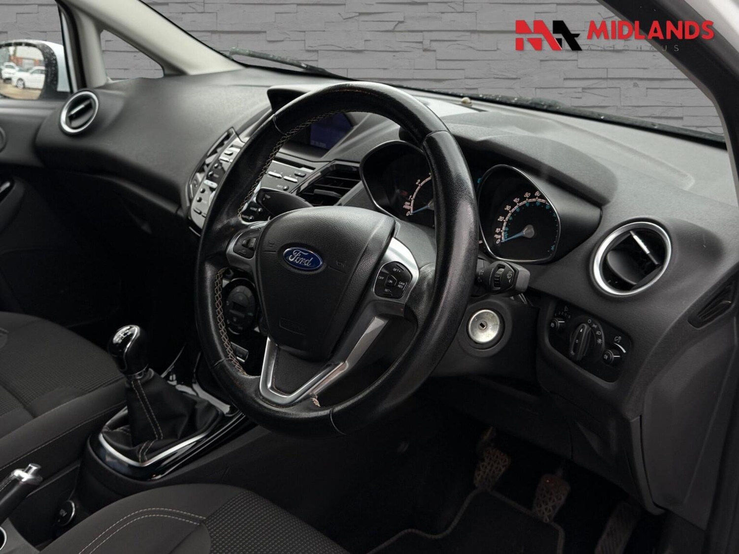 Used Ford Fiesta 2015 for sale - 76387337: Photo 11