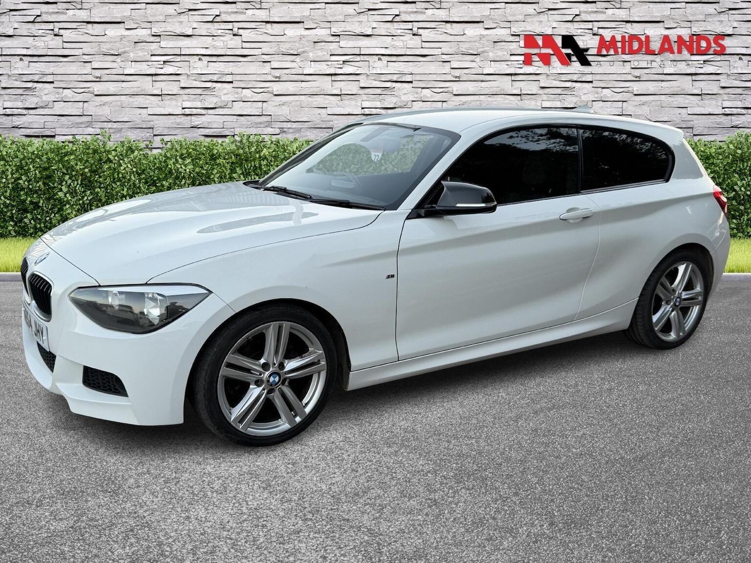 Used BMW 1 Series 2015 for sale - 77921435: Photo 3
