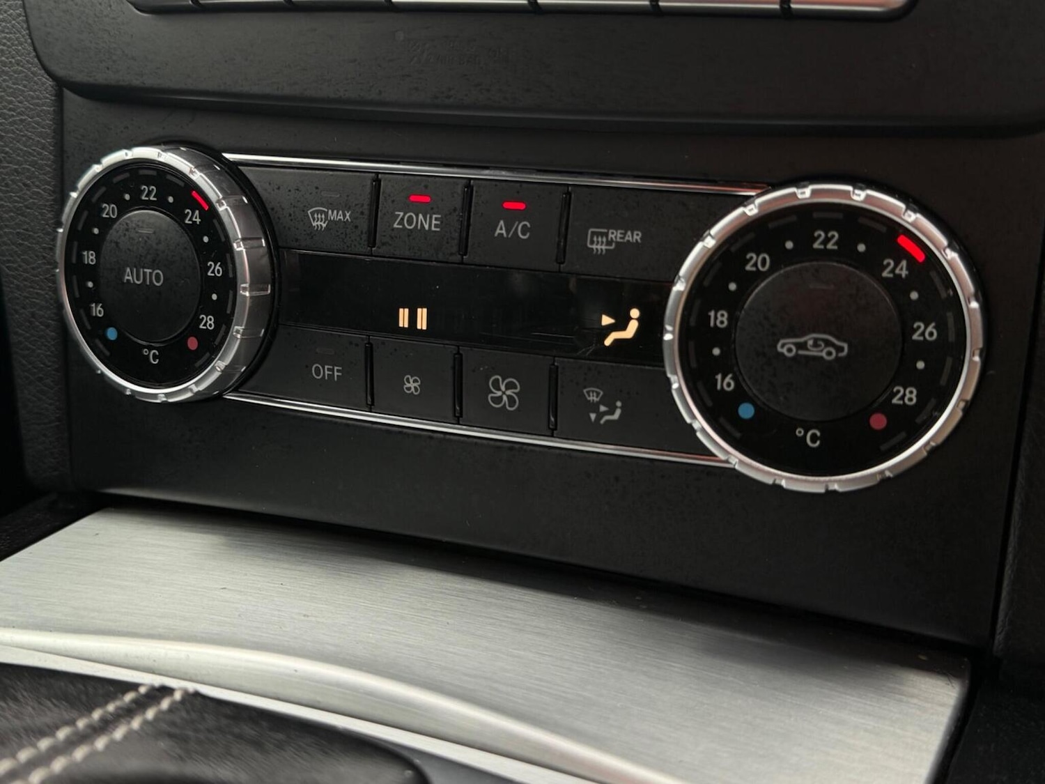 Used Mercedes-Benz C Class 2015 for sale - 77643743: Photo 17