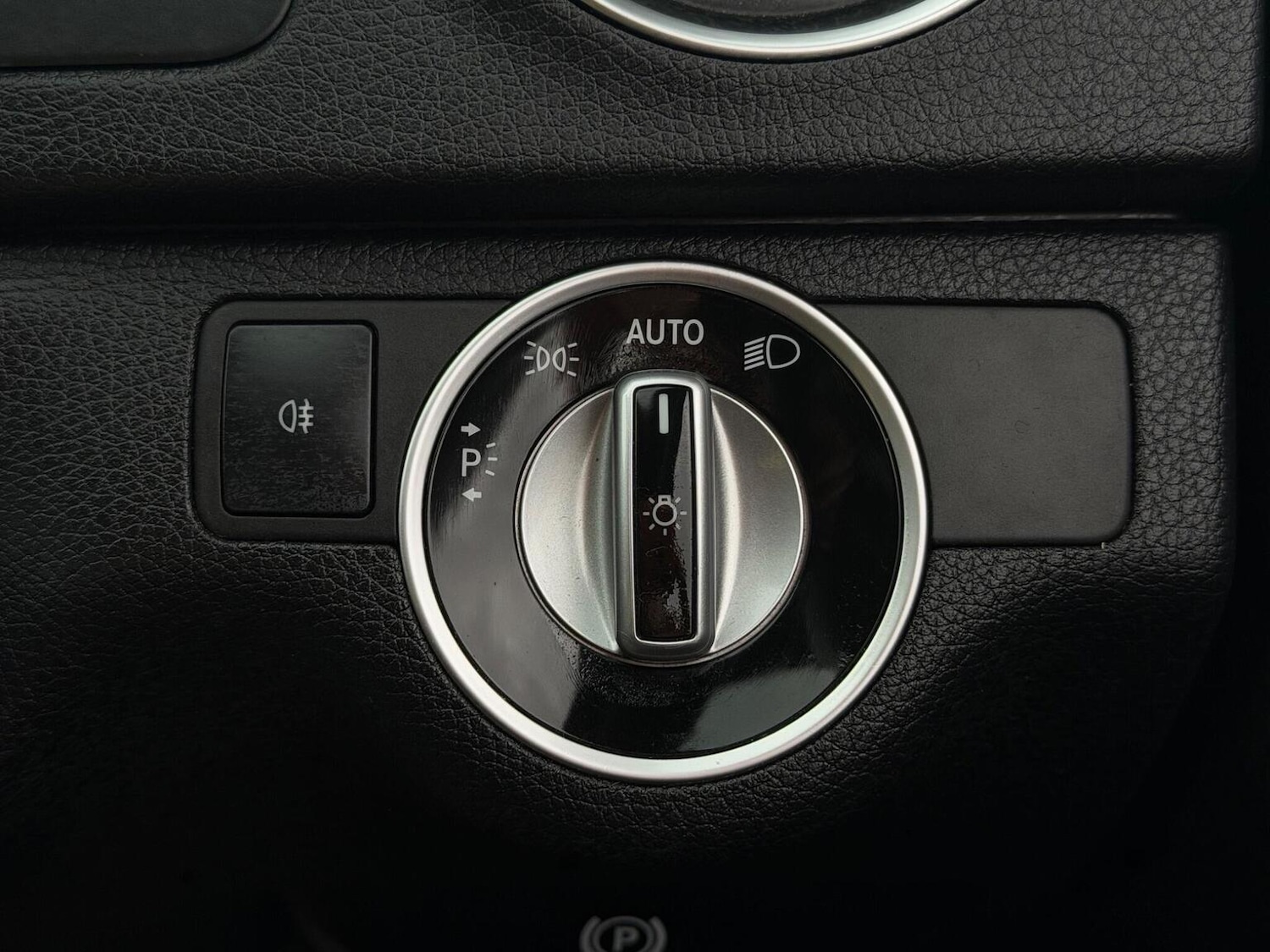 Used Mercedes-Benz C Class 2015 for sale - 77643743: Photo 20