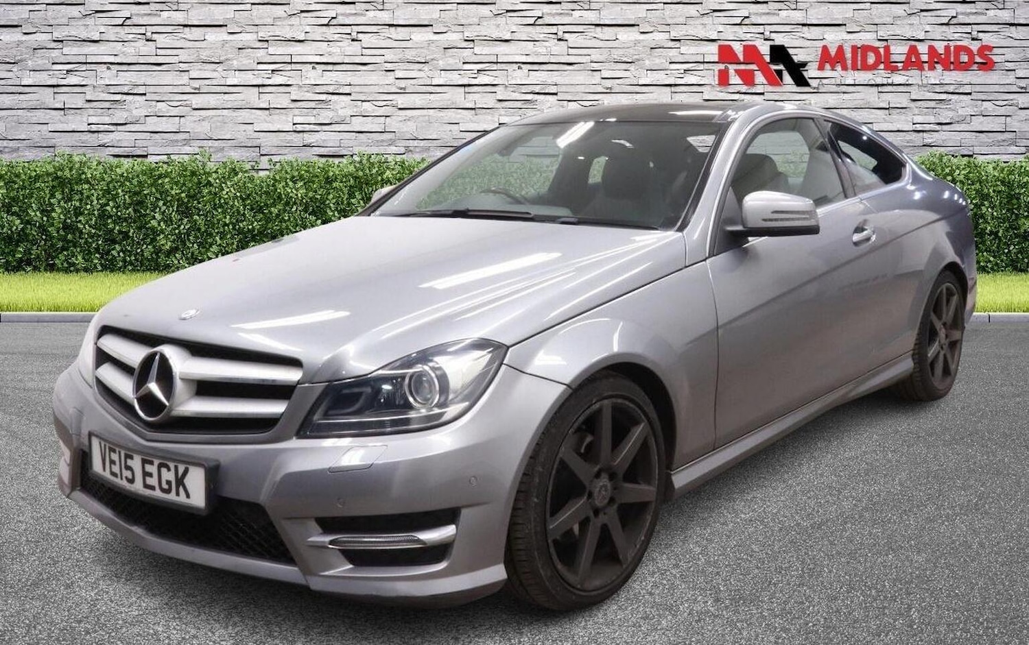 Used Mercedes-Benz C Class 2015 for sale - 77643743: Photo 3