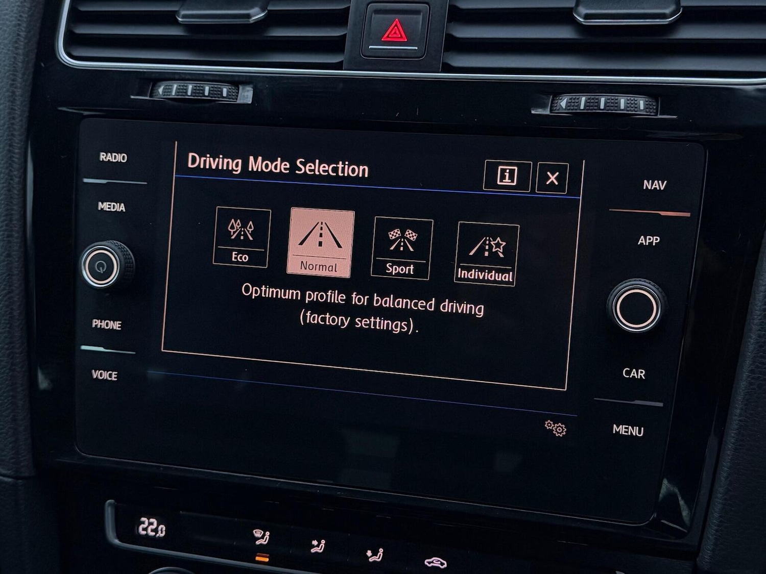 Used Volkswagen Golf 2014 for sale - 76471214: Photo 20