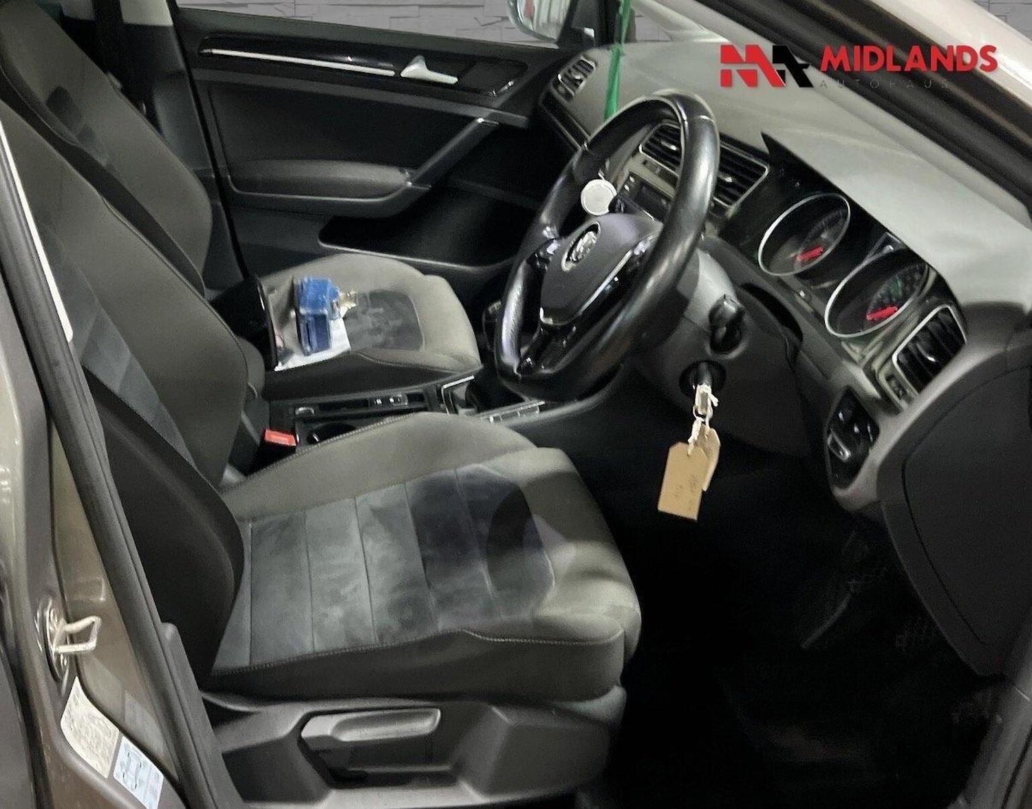 Used Volkswagen Golf 2017 for sale - 76618767: Photo 6