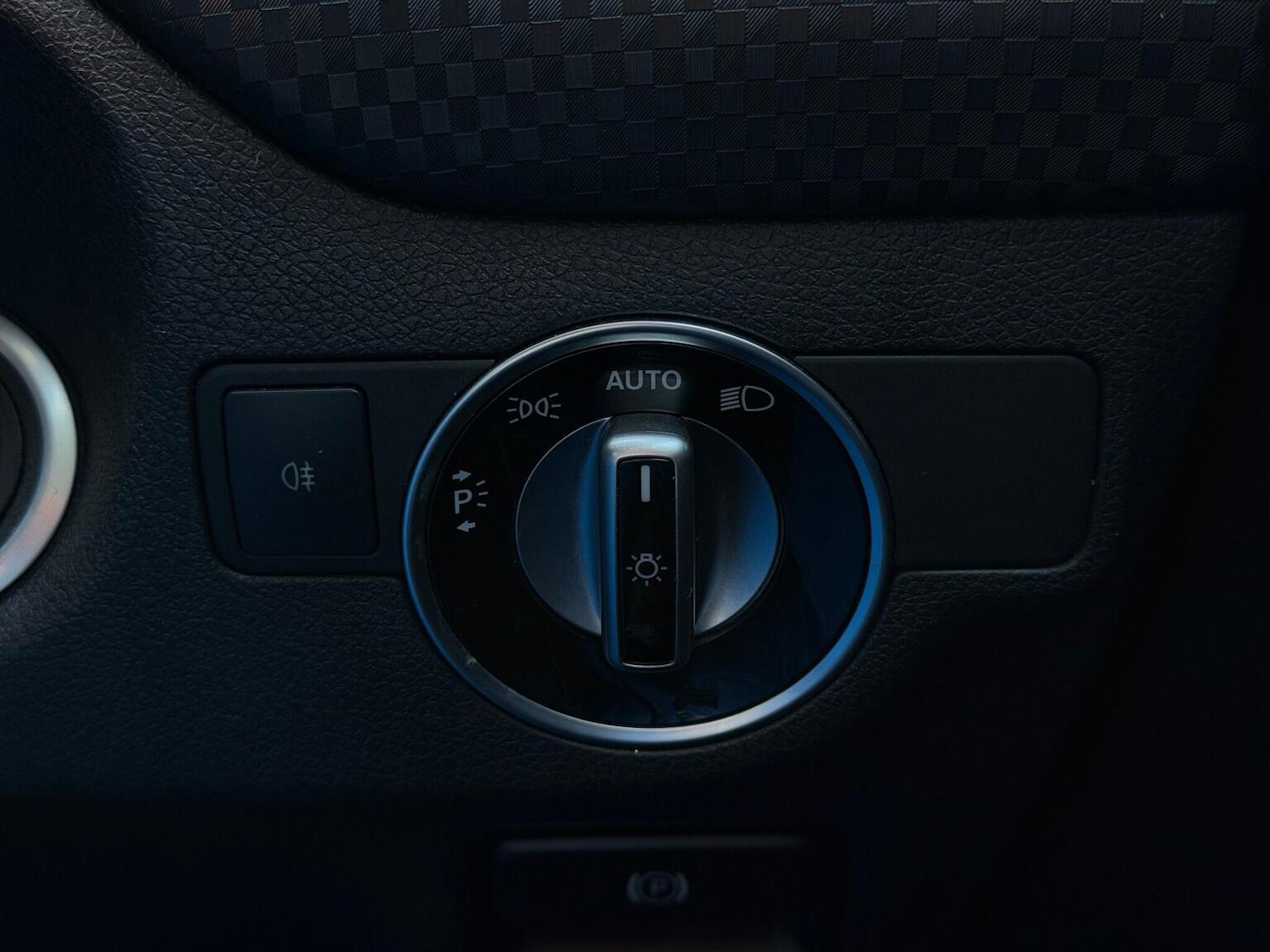 Used Mercedes-Benz A-Class 2018 for sale - 76713014: Photo 28