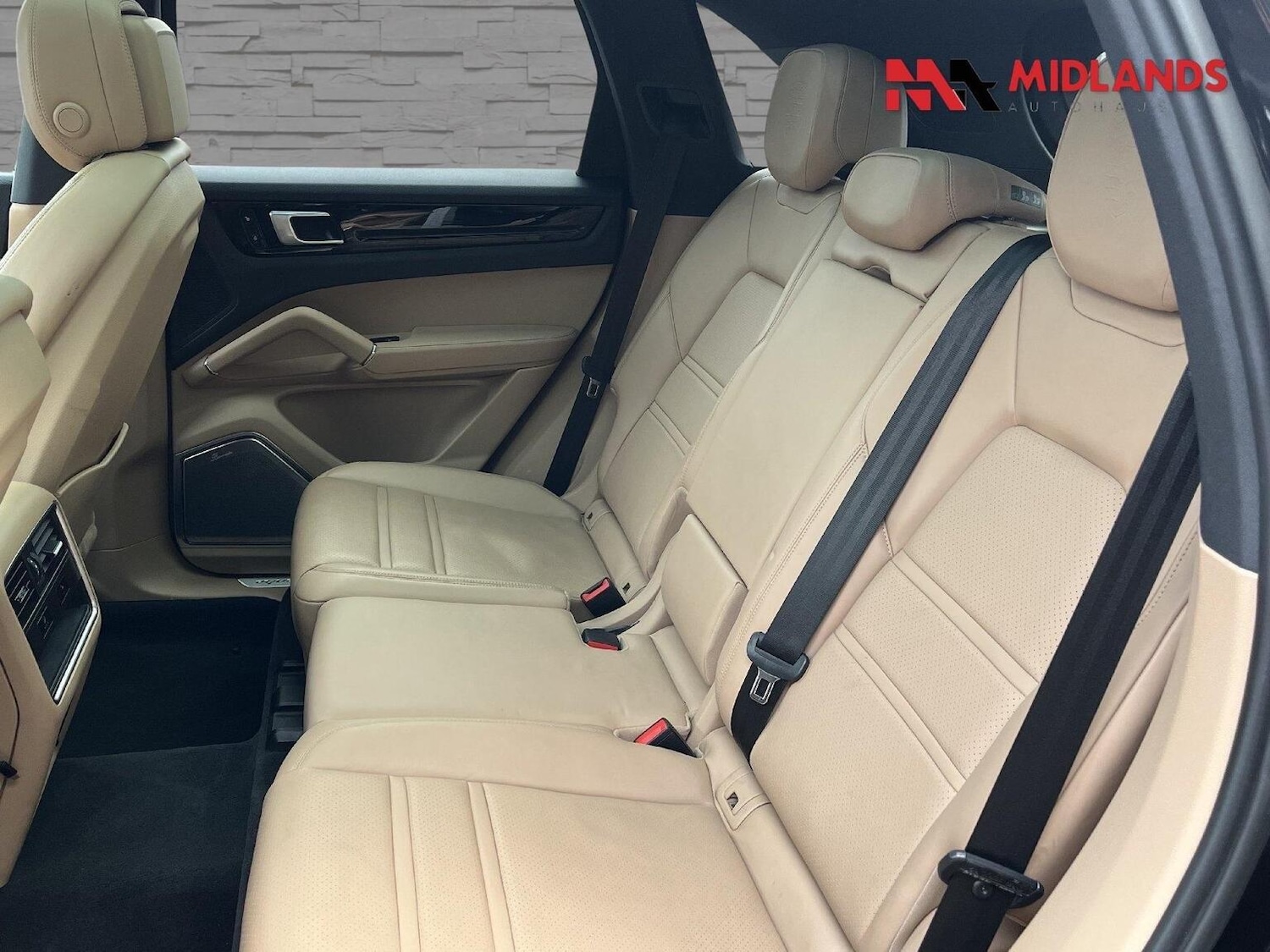 Used Porsche Cayenne 2018 for sale - 77603359: Photo 15