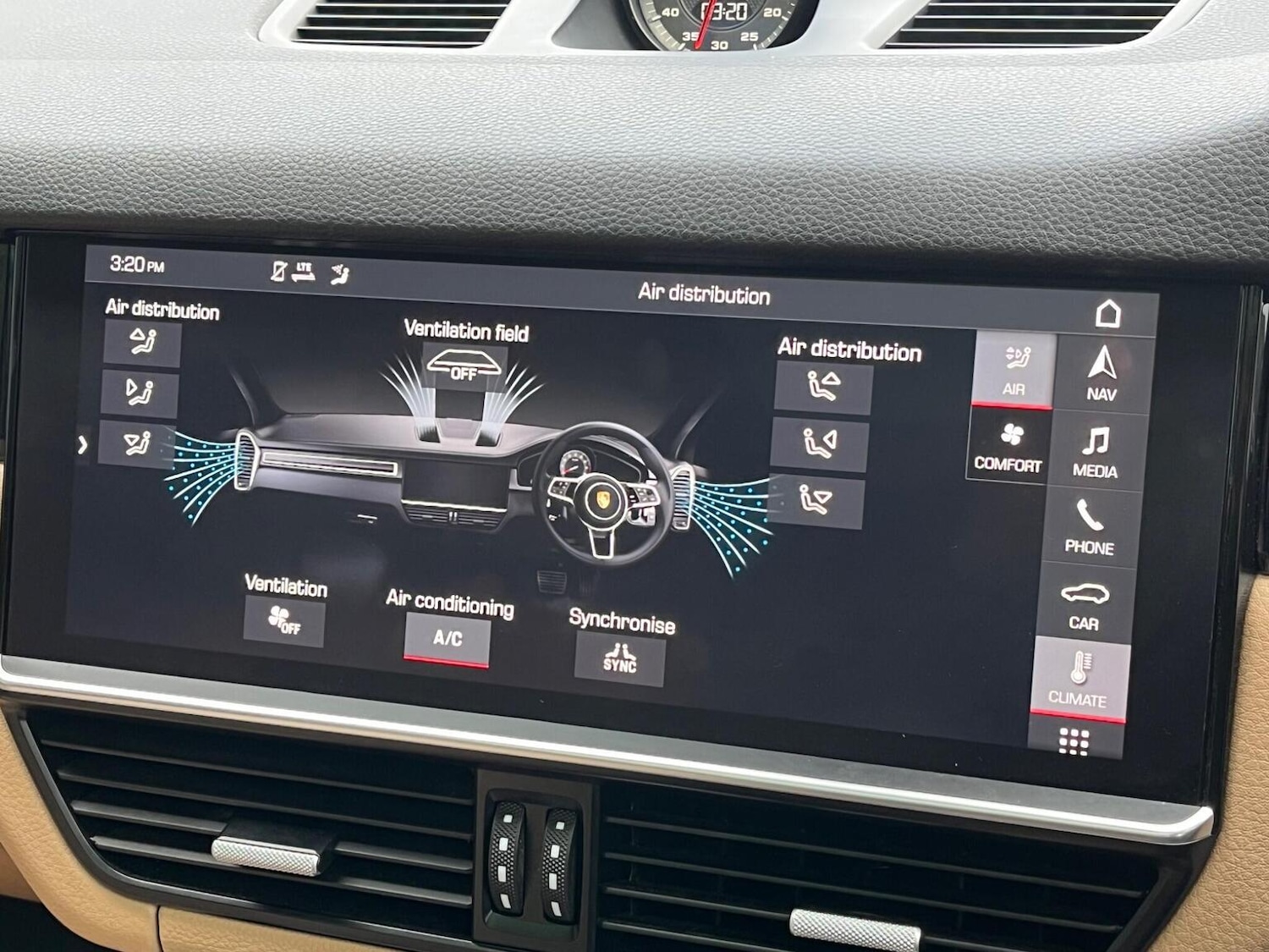 Used Porsche Cayenne 2018 for sale - 77603359: Photo 19