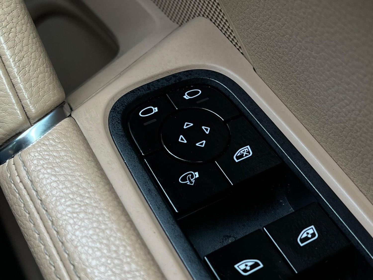 Used Porsche Cayenne 2018 for sale - 77603359: Photo 31