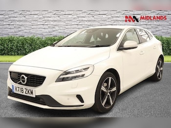 Used Volvo V40 2018 for sale - 78703464: Photo