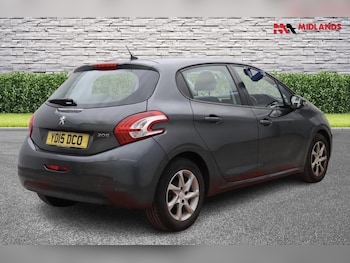 Used Peugeot 208 2015 for sale - 78445624: Photo