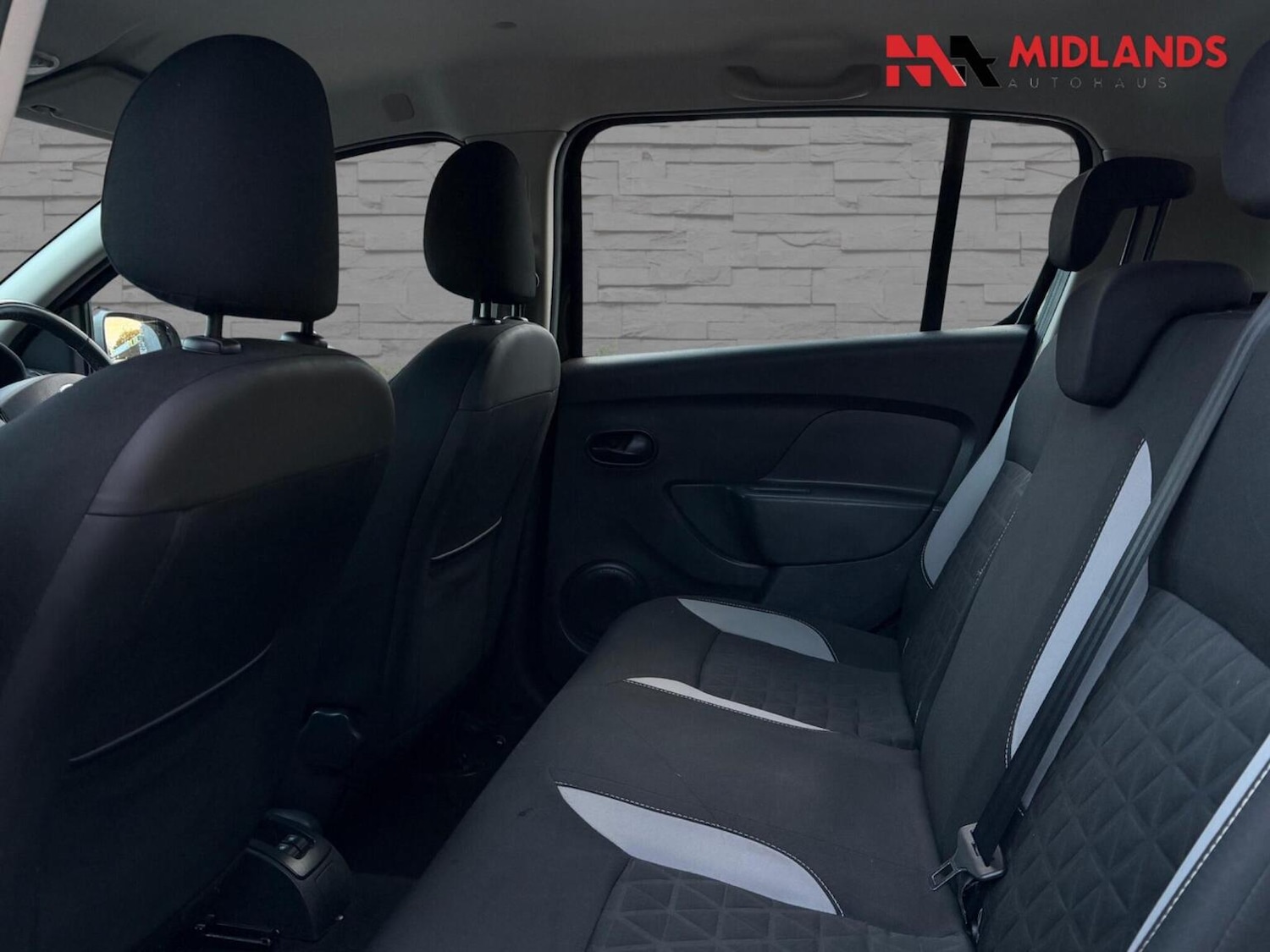 Used Dacia Sandero Stepway 2014 for sale - 76387293: Photo 15