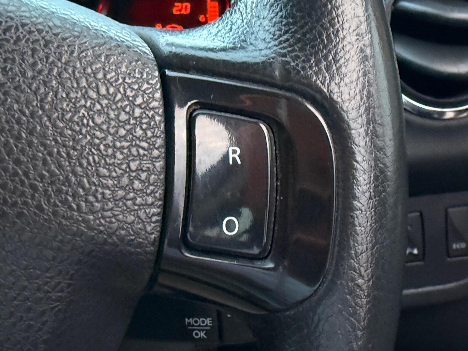 Used Dacia Sandero Stepway 2014 for sale - 76387293: Photo 18