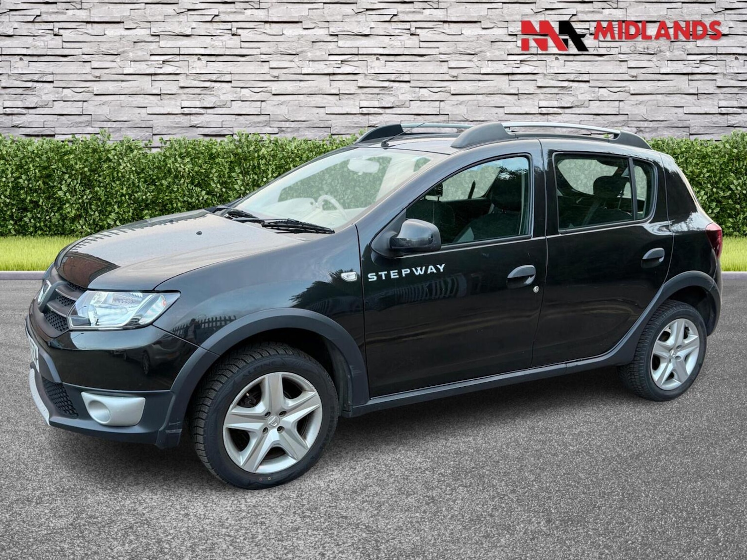 Used Dacia Sandero Stepway 2014 for sale - 76387293: Photo 3