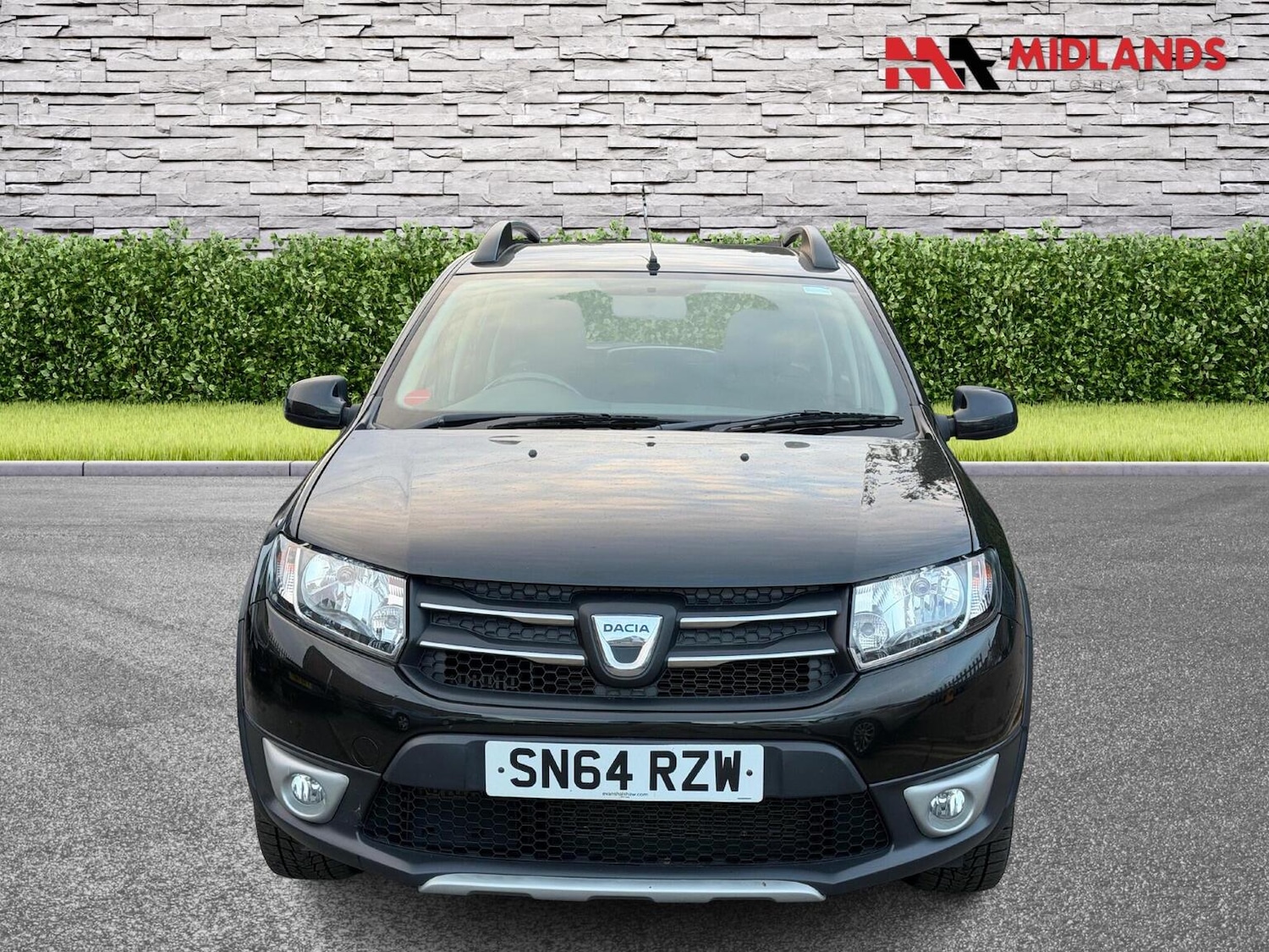 Used Dacia Sandero Stepway 2014 for sale - 76387293: Photo 6