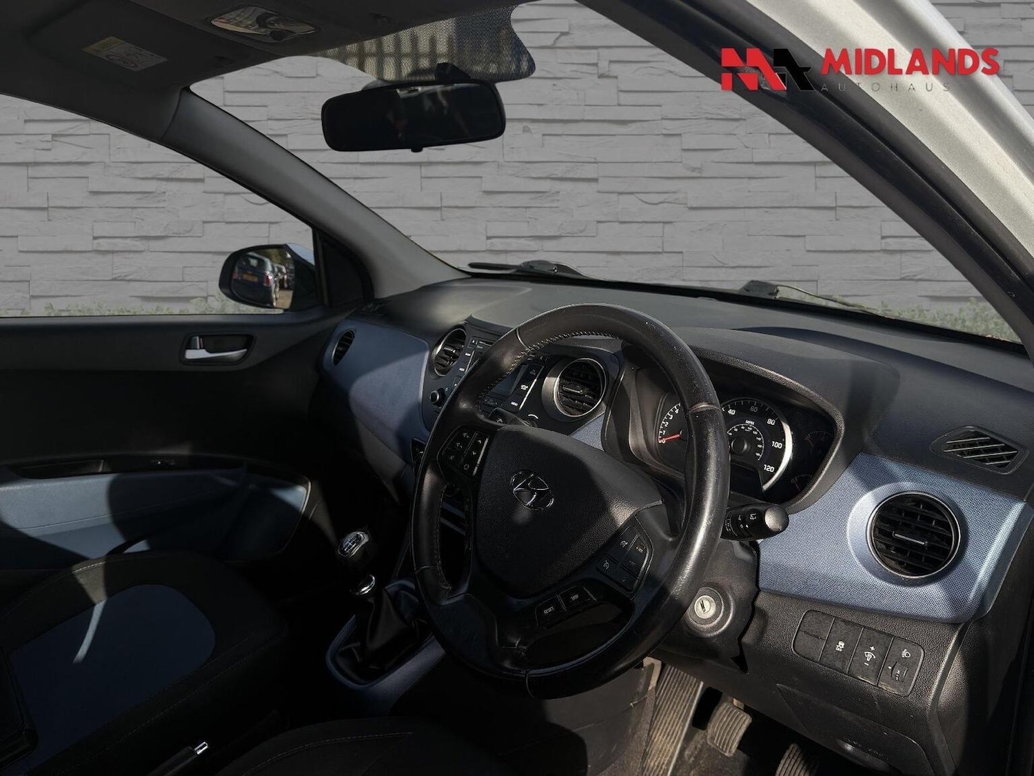 Used Hyundai i10 2014 for sale - 77997292: Photo 13