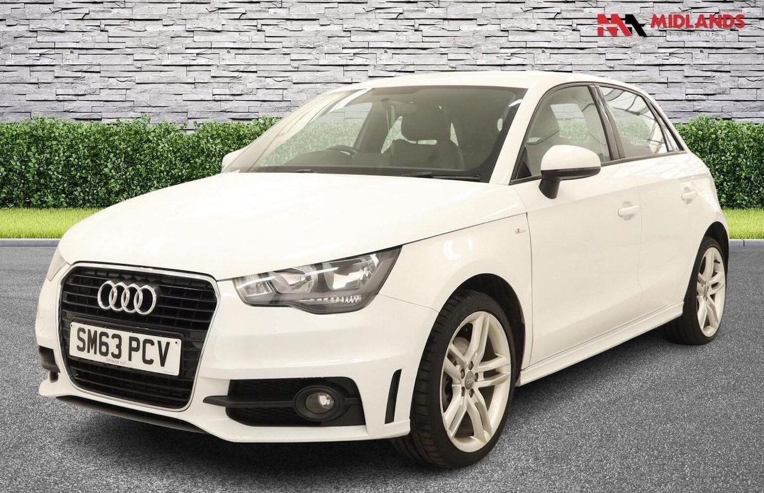 Used Audi A1 2014 for sale - 78201968: Photo 3