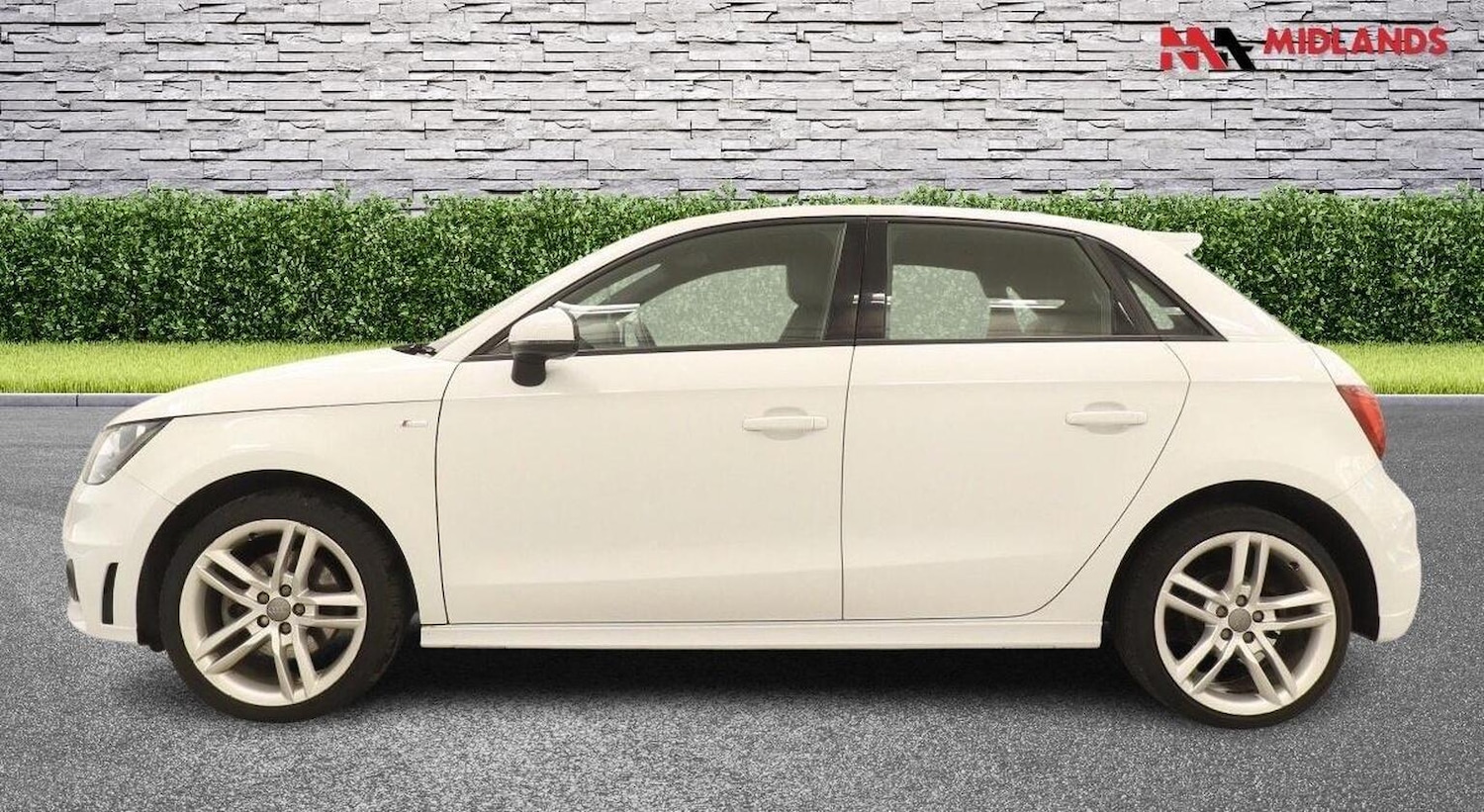 Used Audi A1 2014 for sale - 78201968: Photo 6