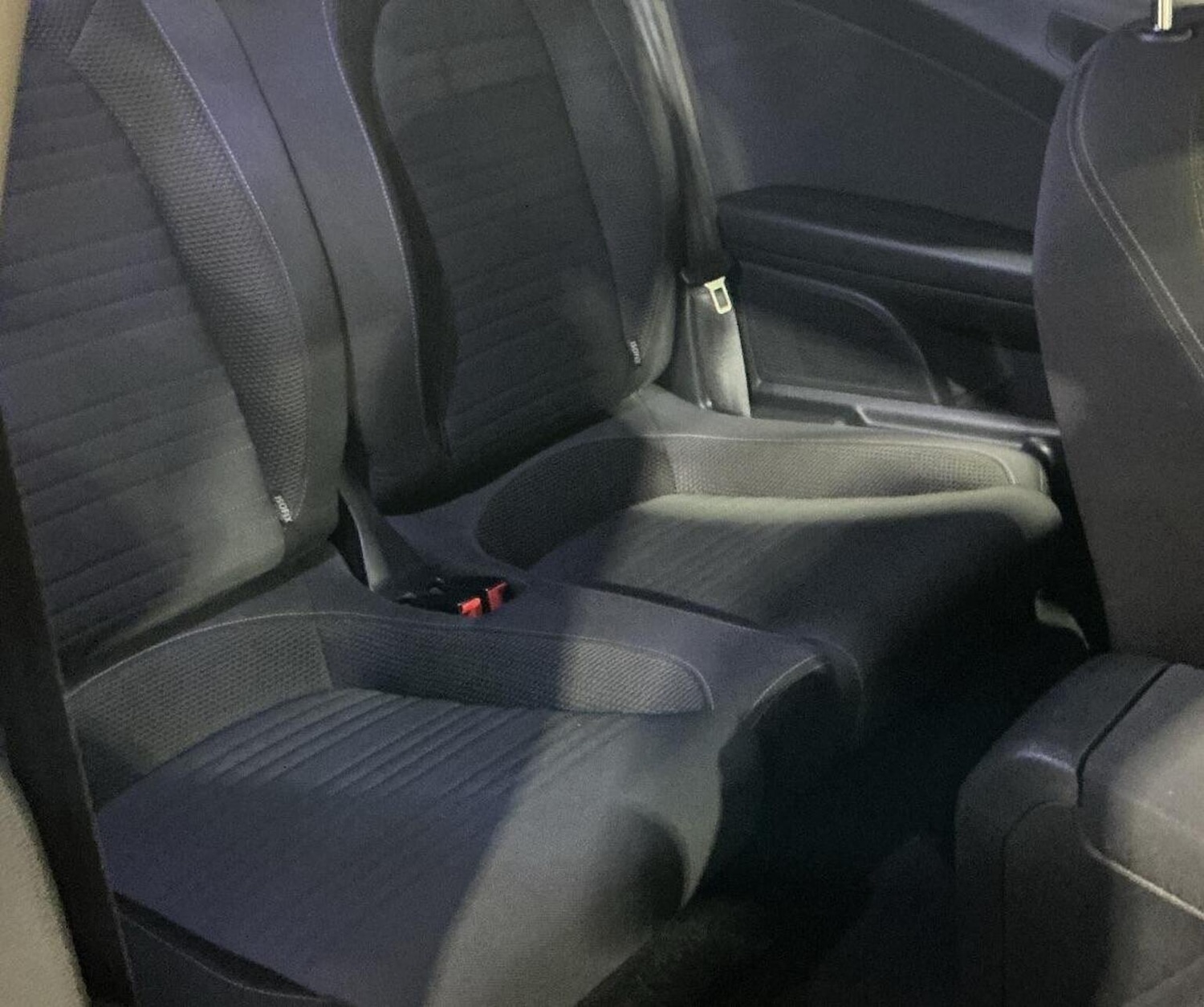 Used Volkswagen Scirocco 2014 for sale - 76134056: Photo 10
