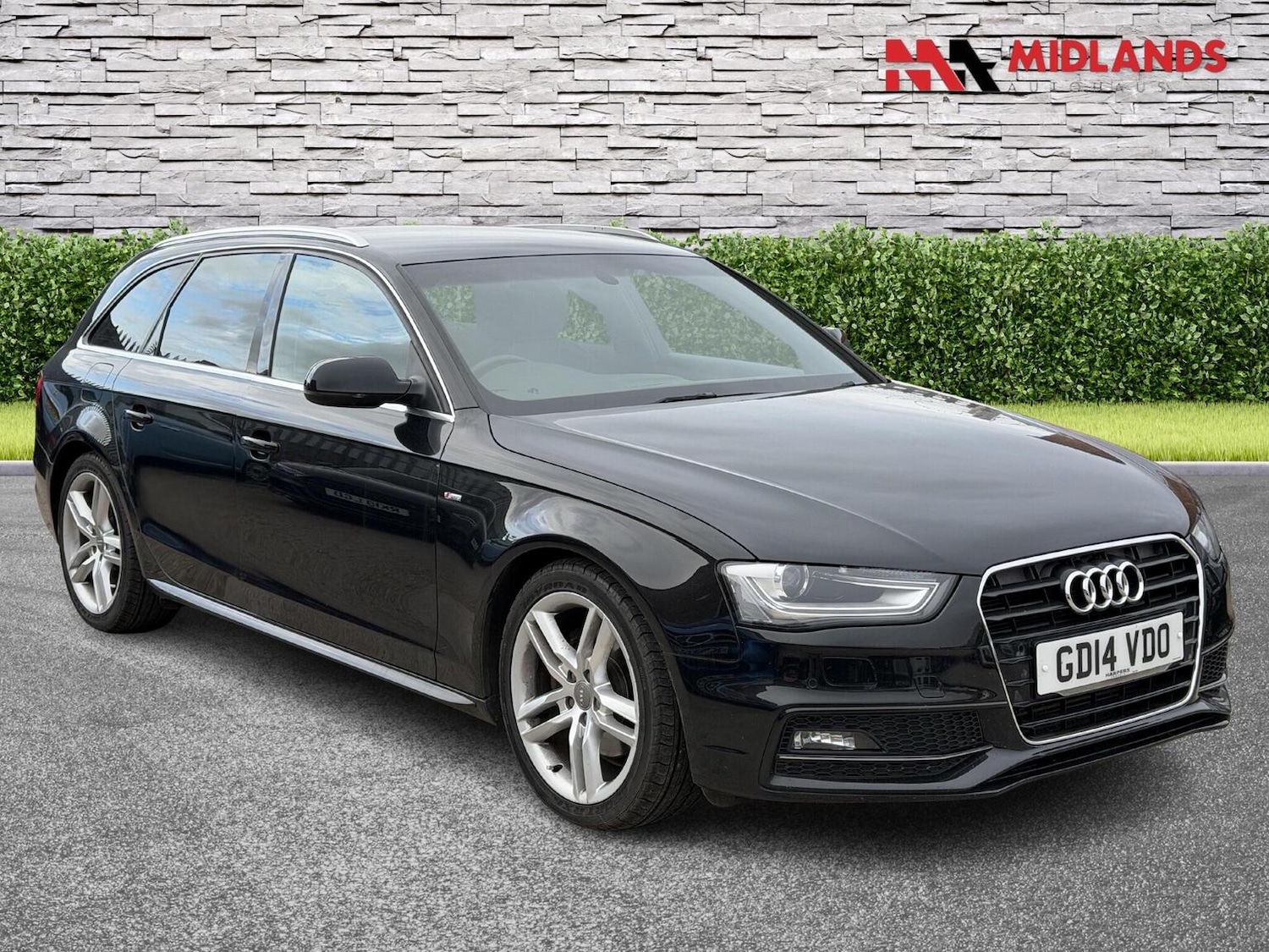 Used Audi A4 Avant 2014 for sale - 76257654: Photo 1