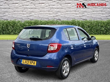 Used Dacia Sandero 2013 for sale - 75497227: Photo