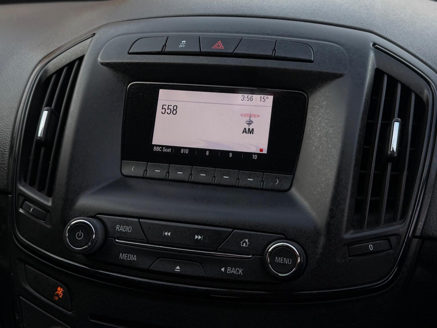 Used Vauxhall Insignia 2015 for sale - 77961981: Photo 15