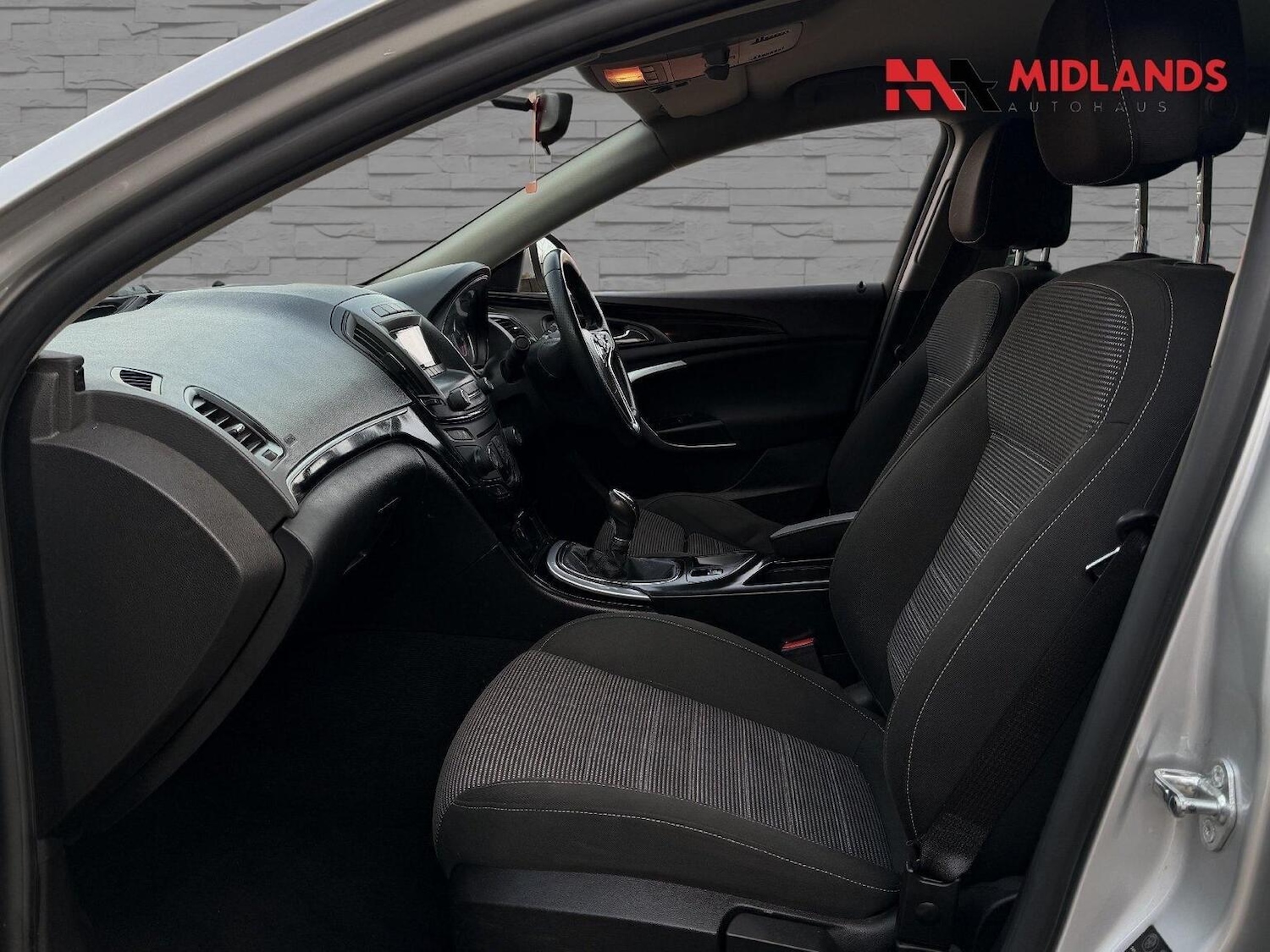 Used Vauxhall Insignia 2015 for sale - 77961981: Photo 9