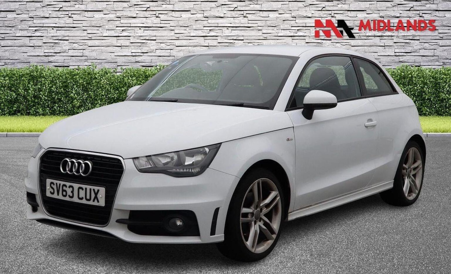 Used Audi A1 2013 for sale - 76369321: Photo 3