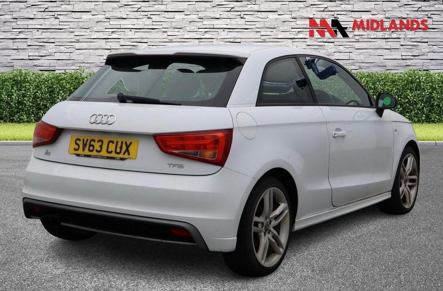 Used Audi A1 2013 for sale - 76369321: Photo 4