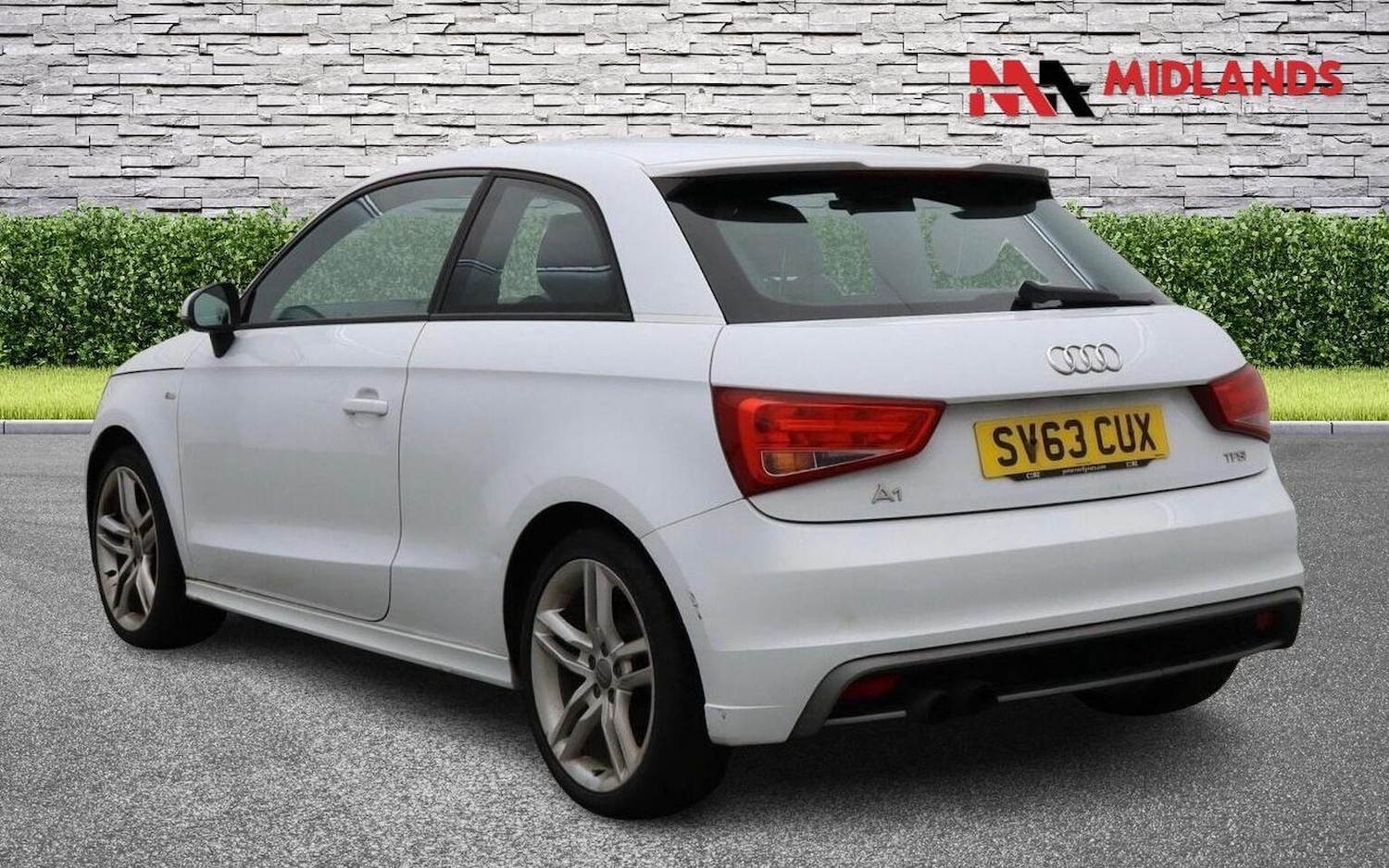 Used Audi A1 2013 for sale - 76369321: Photo 5