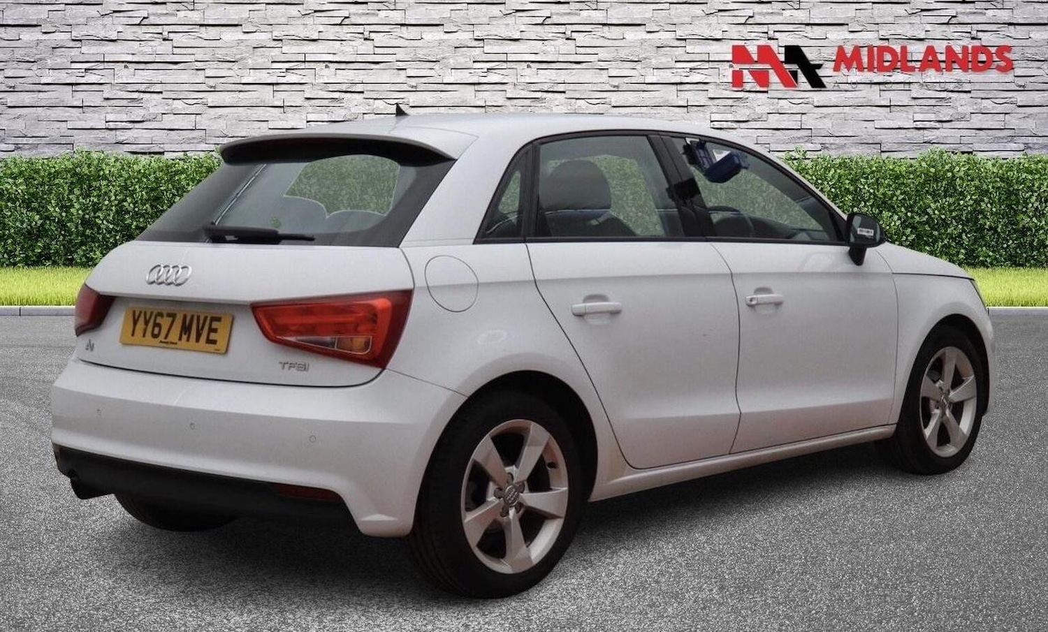 Used Audi A1 2017 for sale - 76605763: Photo 3