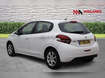 Used Peugeot 208 2017 for sale - 78098222: Photo