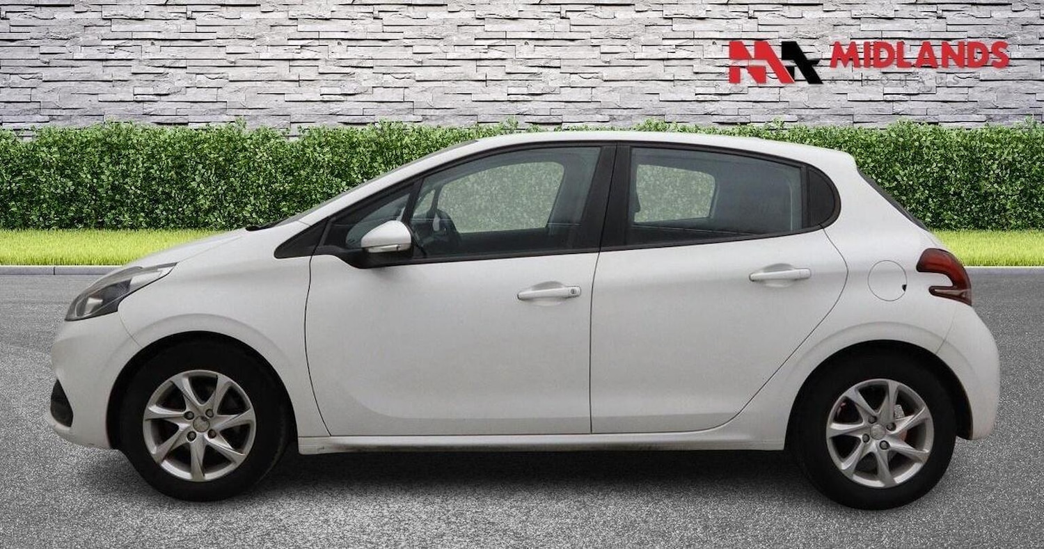 Used Peugeot 208 2017 for sale - 78098222: Photo 5