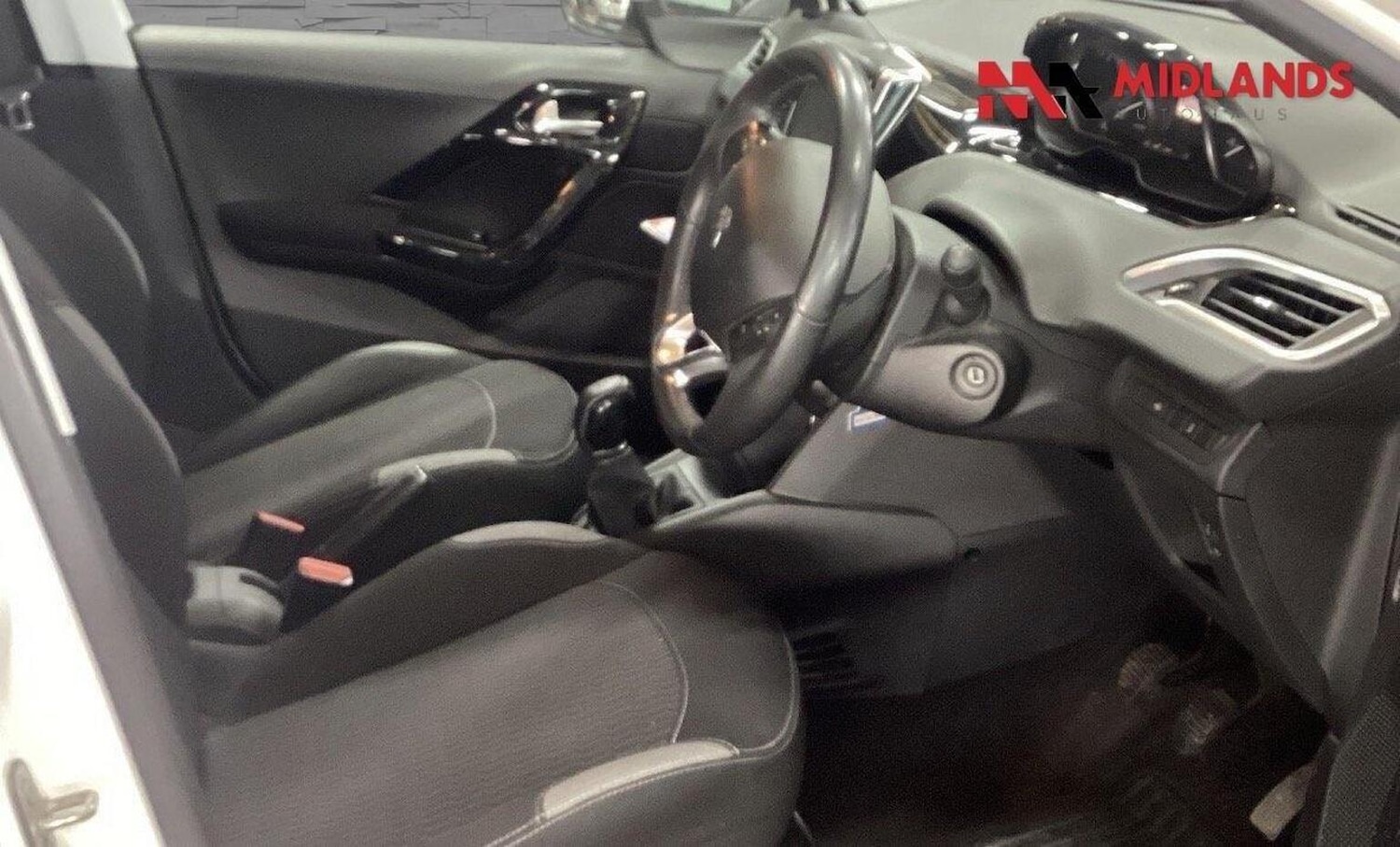 Used Peugeot 208 2017 for sale - 78098222: Photo 6