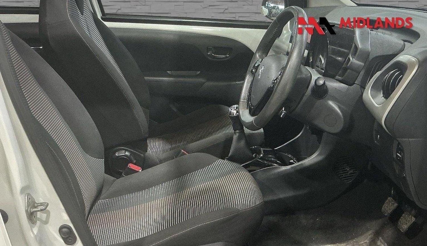 Used Peugeot 108 2014 for sale - 77073108: Photo 6