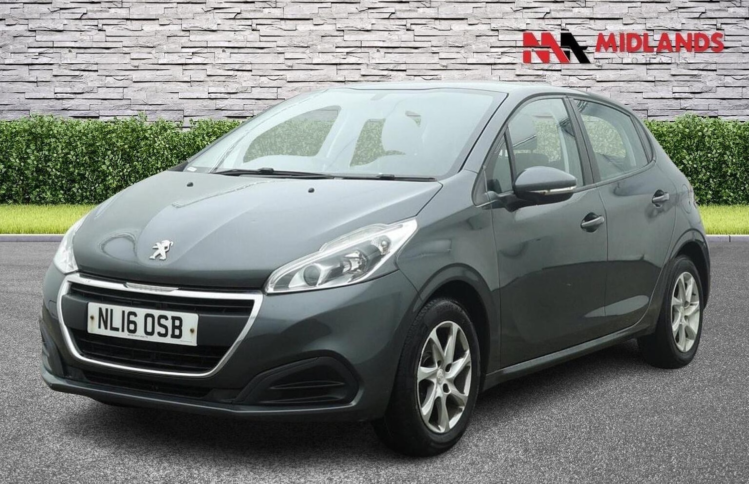 Used Peugeot 208 2016 for sale - 77656307: Photo 3