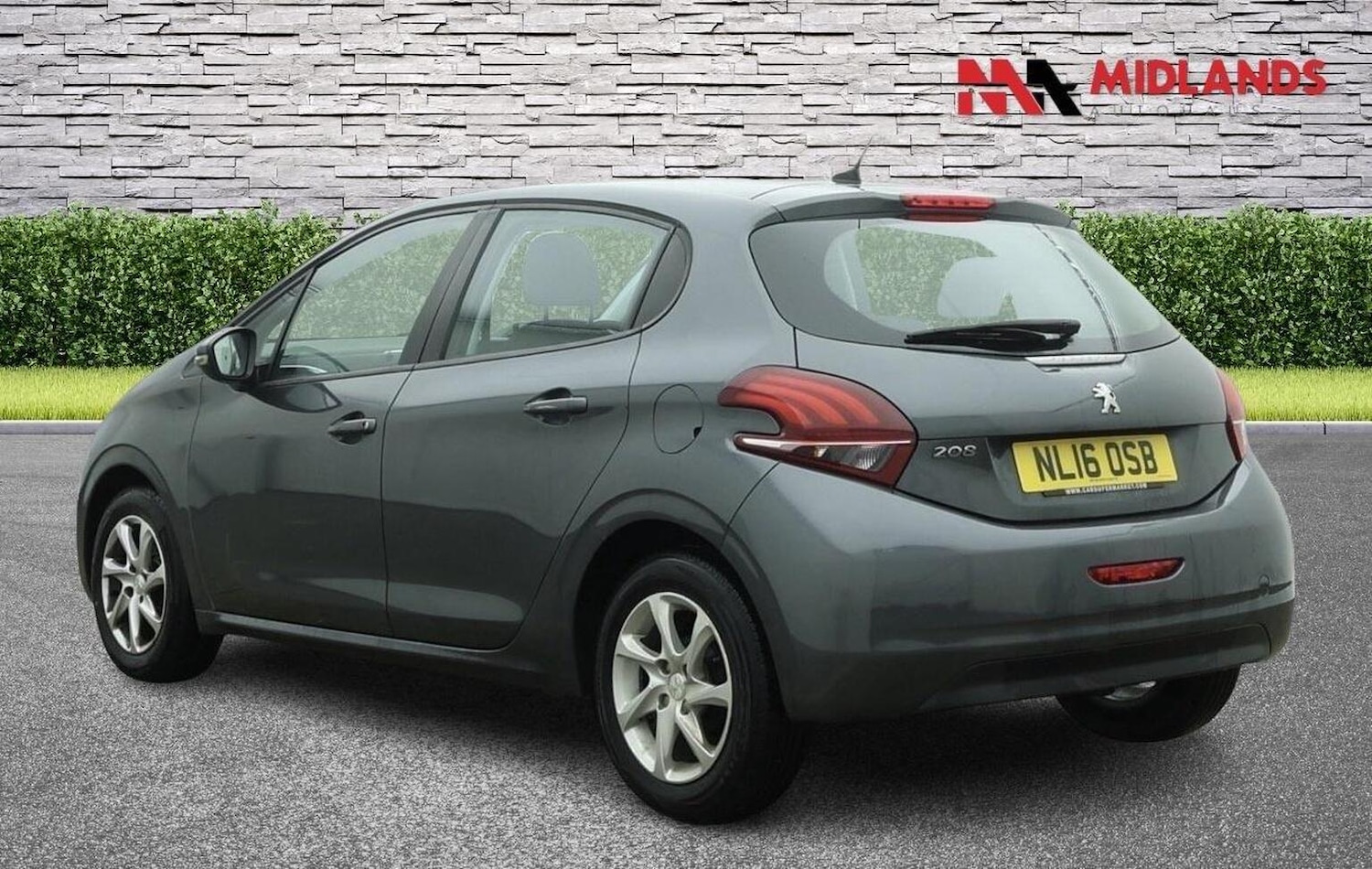 Used Peugeot 208 2016 for sale - 77656307: Photo 5