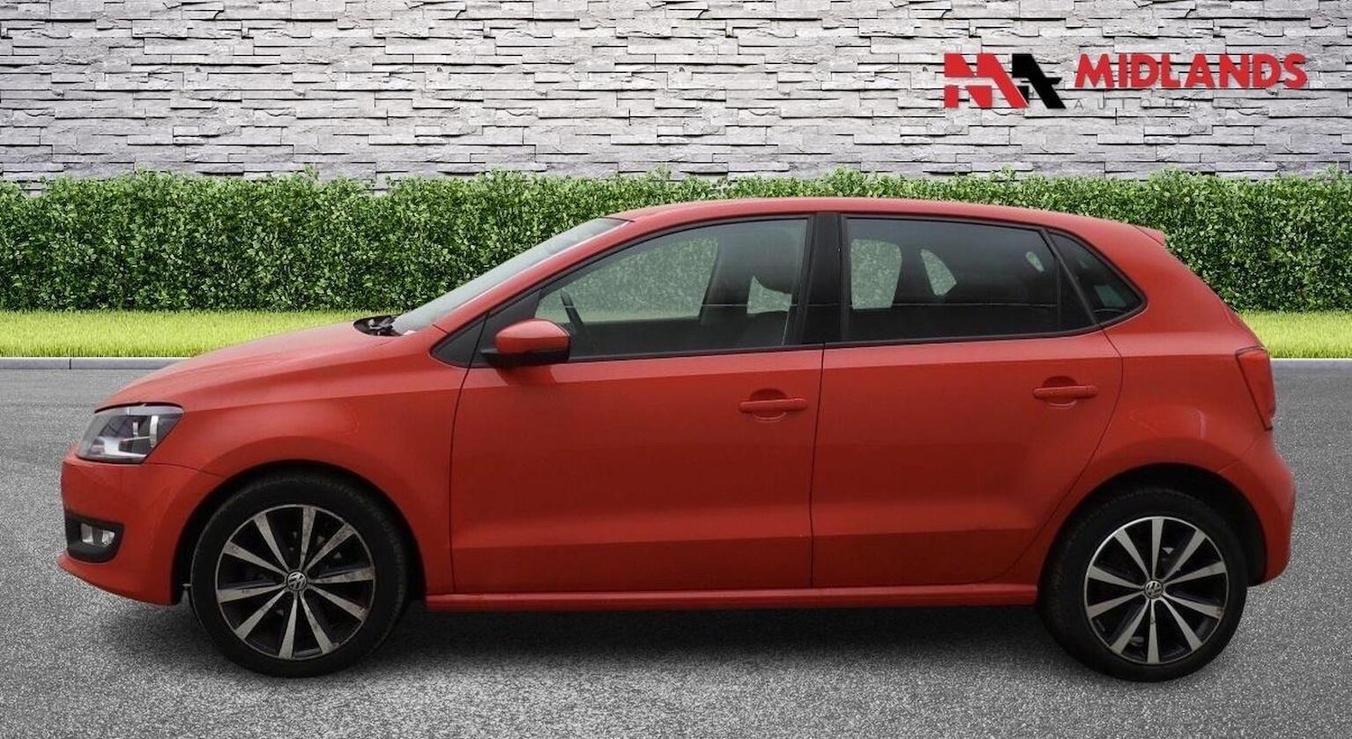 Used Volkswagen Polo 2013 for sale - 77483692: Photo 4