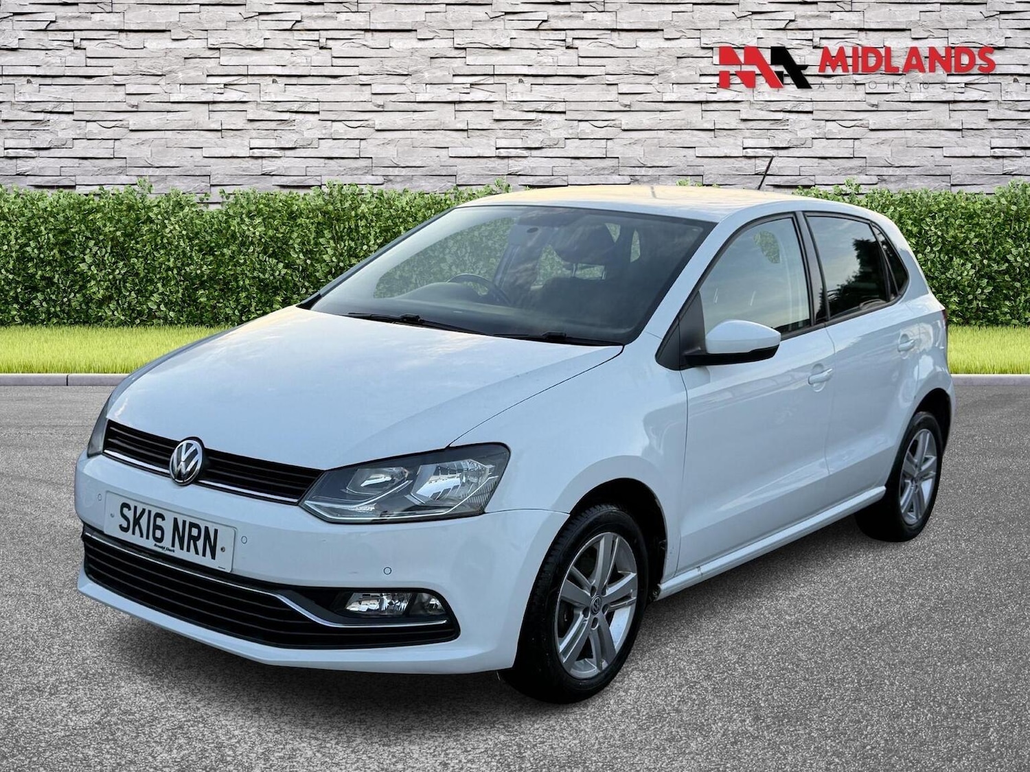 Used Volkswagen Polo 2016 for sale - 76571233: Photo 3