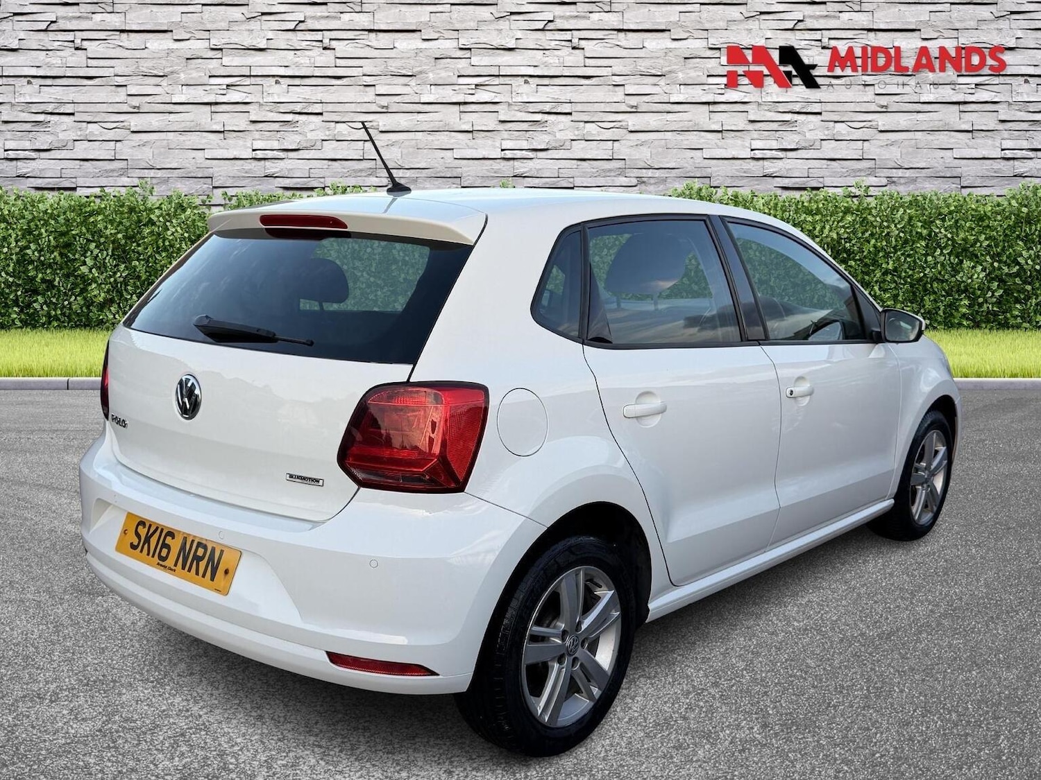 Used Volkswagen Polo 2016 for sale - 76571233: Photo 4