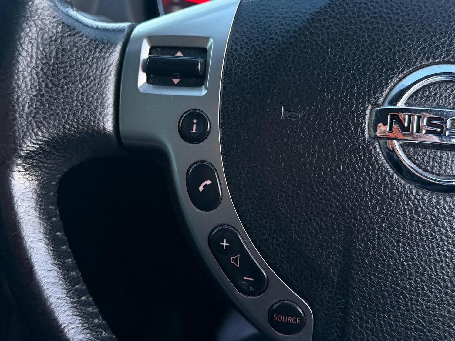 Used Nissan Qashqai 2013 for sale - 77173131: Photo 20