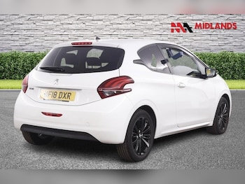 Used Peugeot 208 2018 for sale - 78182914: Photo