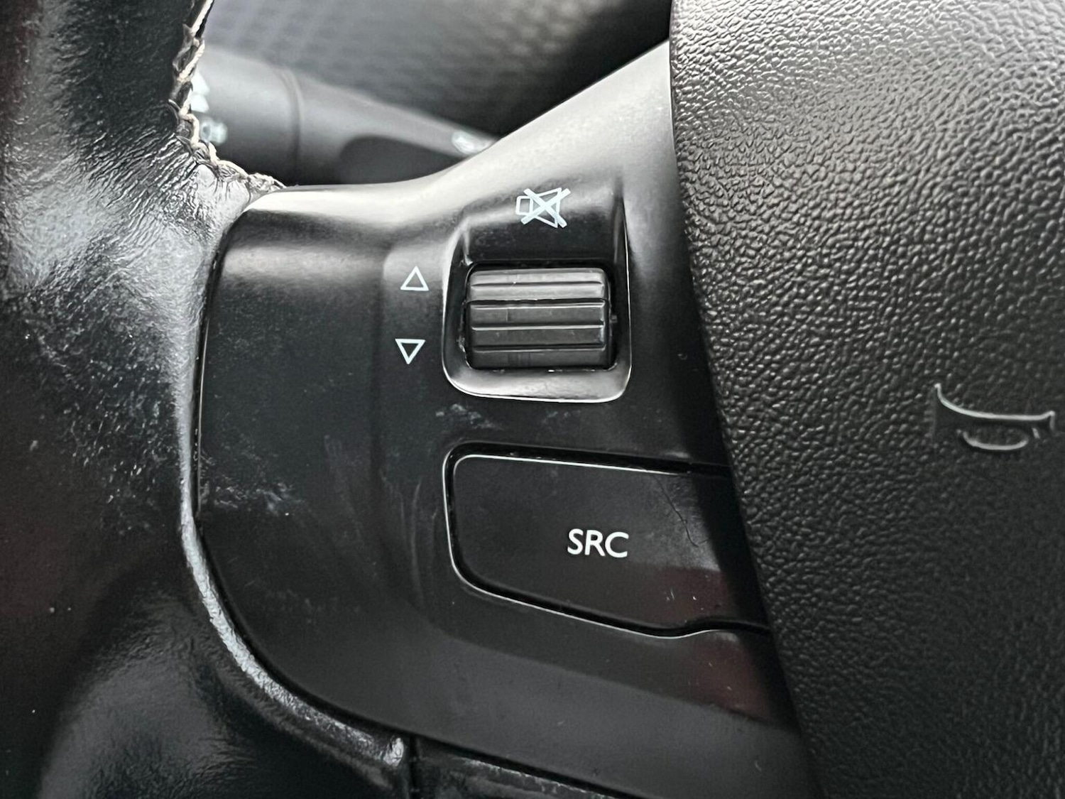 Used Peugeot 208 2017 for sale - 76120197: Photo 16