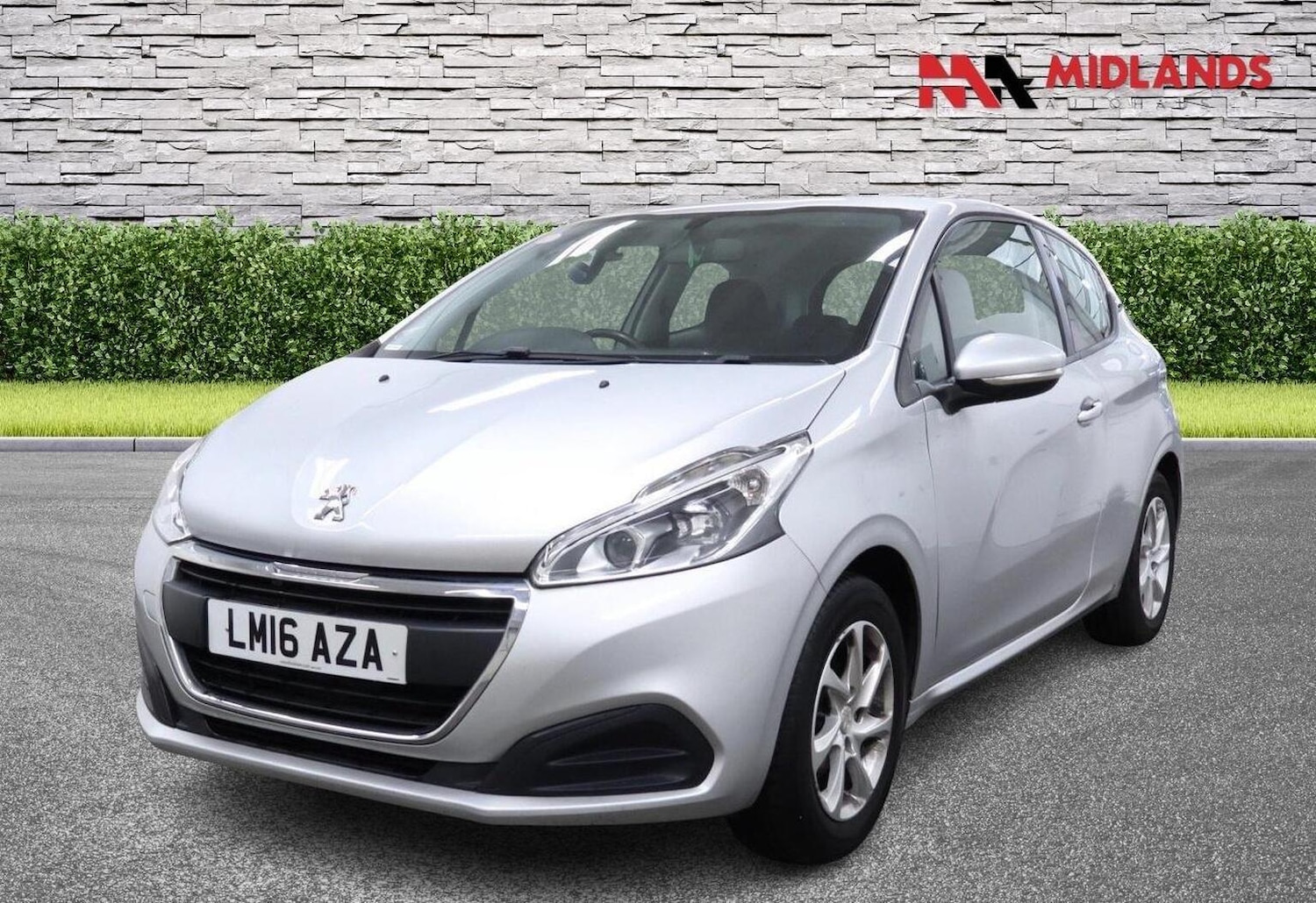 Used Peugeot 208 2016 for sale - 77807185: Photo 3