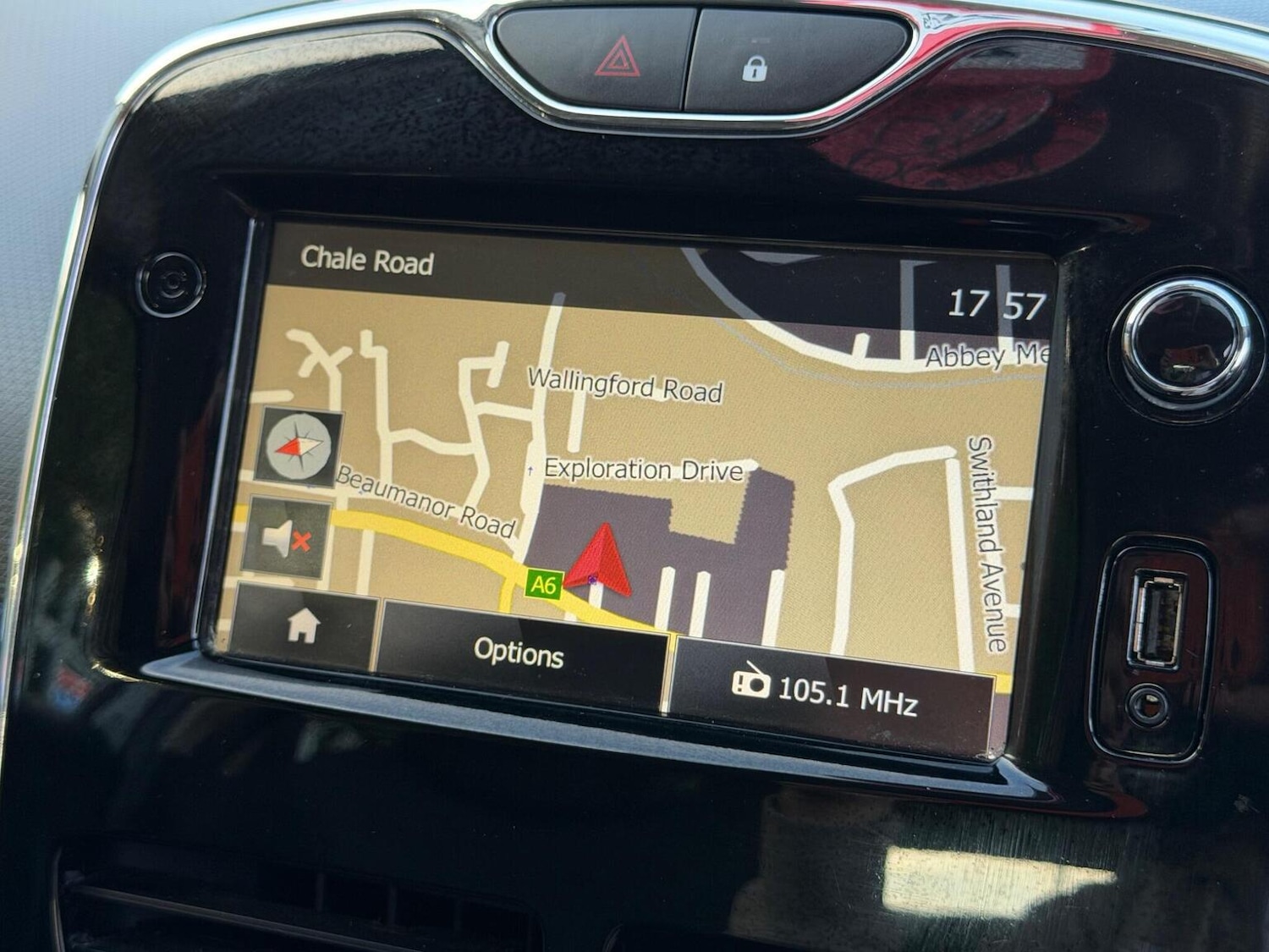 Used Renault Clio 2014 for sale - 78162182: Photo 17