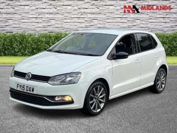 Used Volkswagen Polo 2015 for sale - 74949572: Photo