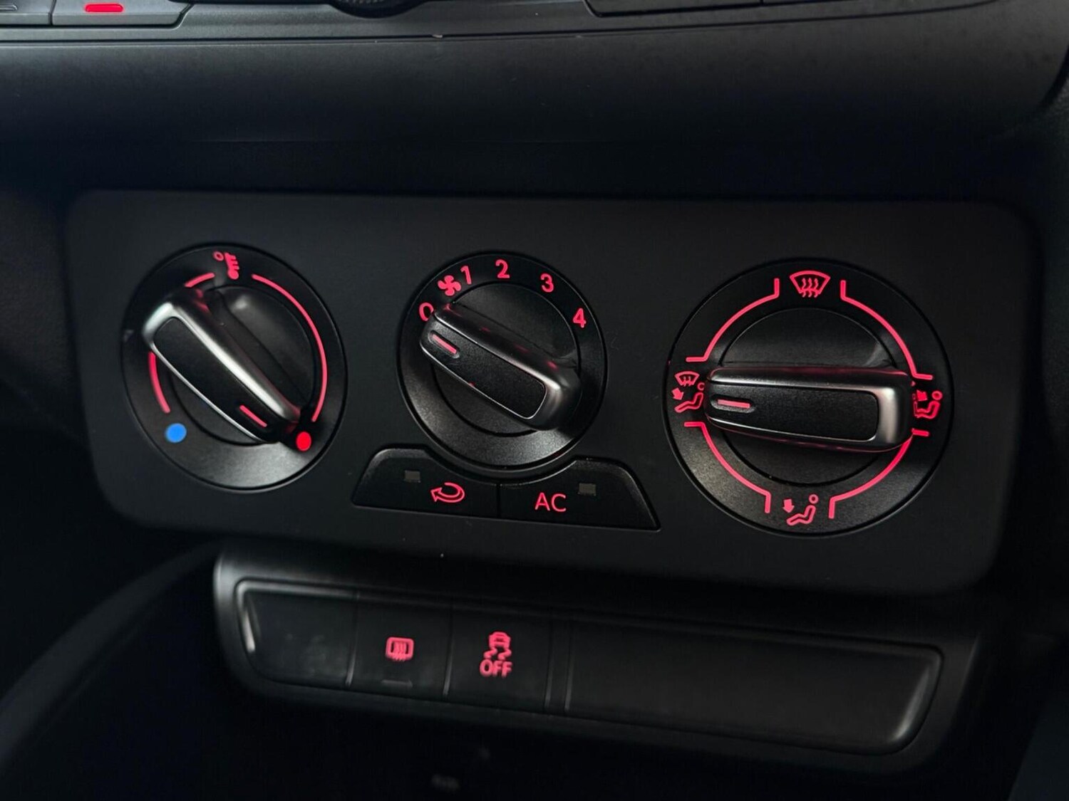 Used Audi A1 2013 for sale - 77535909: Photo 21