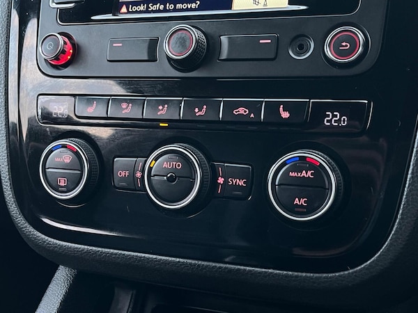 Used Volkswagen Scirocco 2014 for sale - 74450782: Photo 20